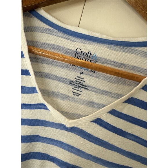 Womens Croft &Barrow V Neck White BLUE Striped Cotton Tee Top Sz M - Picture 2 of 10